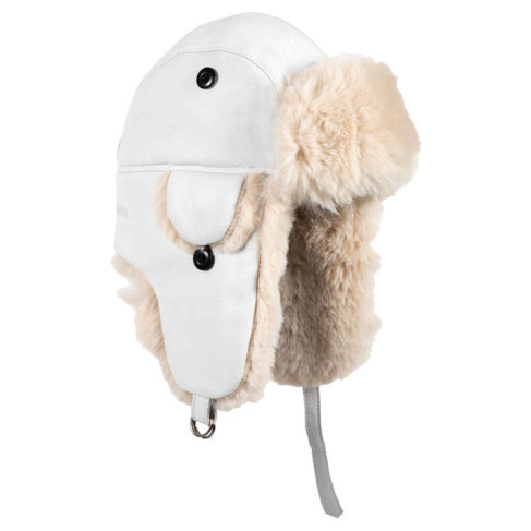 Talvihaalari Pallas ja karvalakki