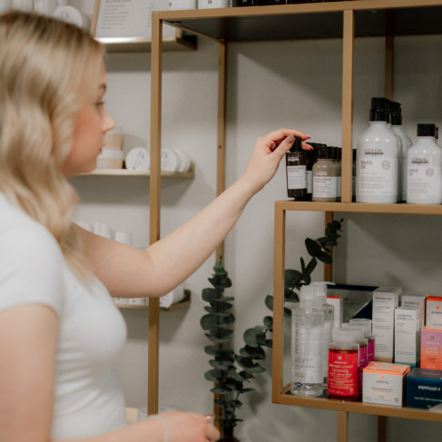 Lahjakortti kampaamotuotteisiin